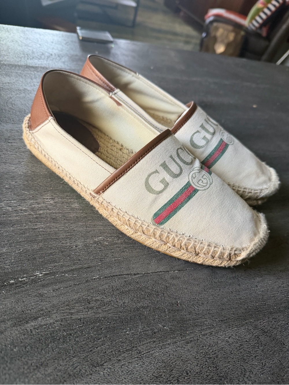Gucci Beige Canvas Espadrilles with Green and Red Web - Picture 4 of 16
